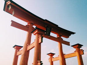 ITSUKUSHIMA - the story behind the image